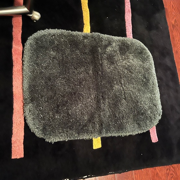 Royal Velvet Fieldcrest  Bath rug Firm Price! - Picture 1 of 16
